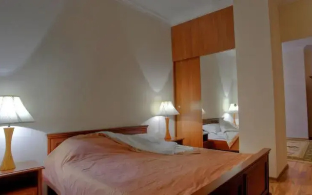 Triumph Apartments