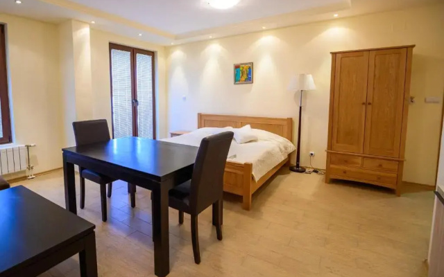 Parklands Hotel