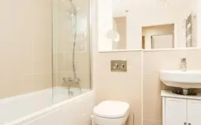 Greenwich/02 Luxury Apartment