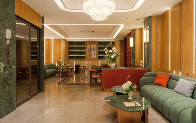 NiK Hotel Thi Sach