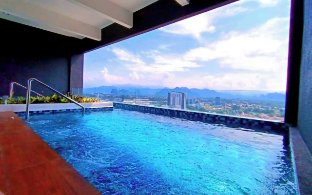 The Horizon Ipoh Dual L13 by Grab A Stay