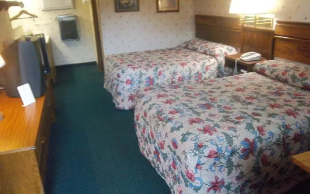 Dutch Treat Motel