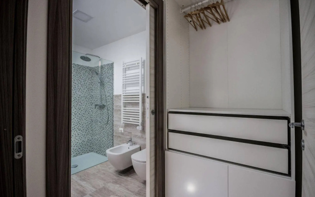 Royal Suite Apartments Como Lake