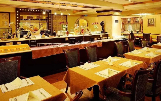Shanghai Sovereign Hotel