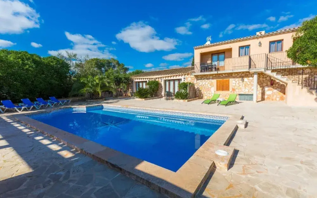 Can Fus in Campos With 1 Bedrooms and 1 Bathrooms
