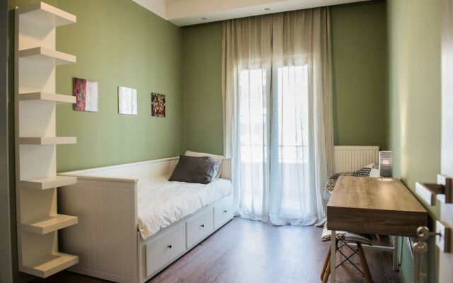 Отель Danae Apartment by QR booking Греция, Салоники - отзывы, цены и фото номеров - забронировать отель Danae Apartment by QR booking онлайн комната для гостей