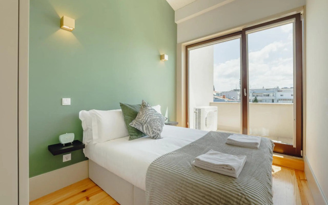 Legacy Oporto Design Apartment G by Vacationy