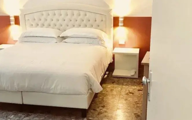 Dolce Verona Suites