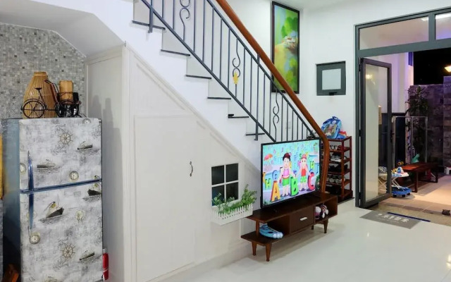 Sandy Home
