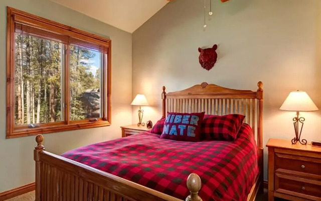Four Pines Retreat