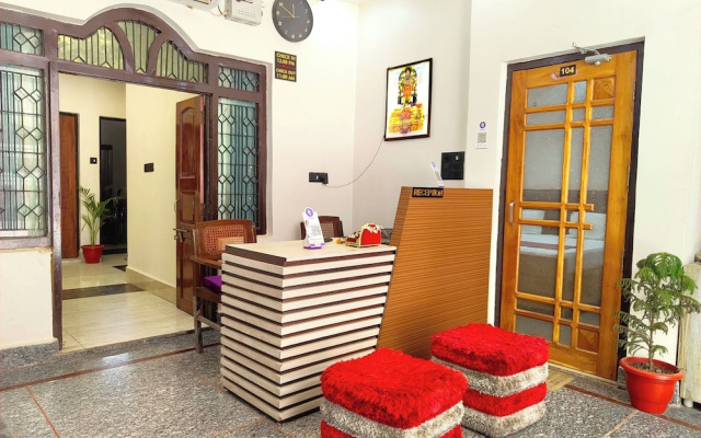Hotel Mateshwari Palace Ayodhya