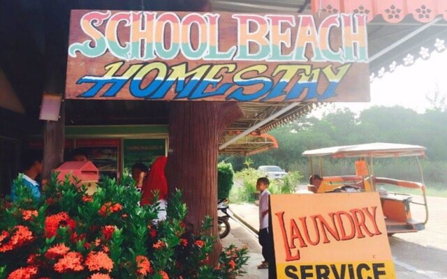 Отель Lanta School Beach Resort Ланта вид на фасад