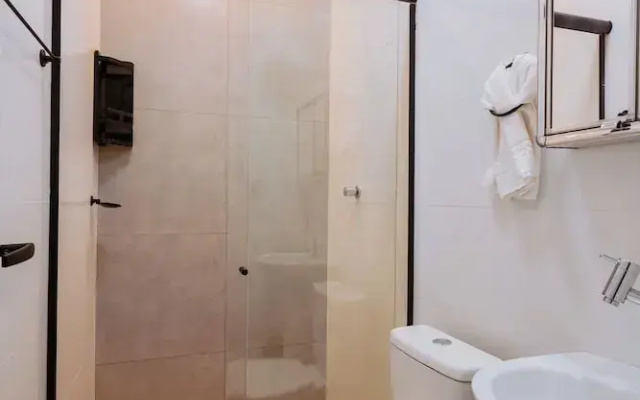 LOFT Bragança Suite Hotel