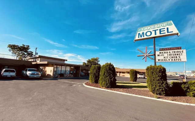 Lakeside Motel