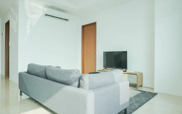 Stylish 1BR Apartment at Veranda Residence @ Puri