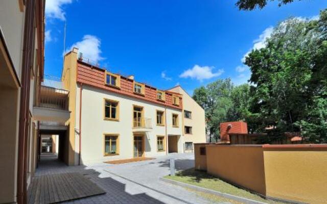 Отель Old Town Stay Apartment Литва, Вильнюс - отзывы, цены и фото номеров - забронировать отель Old Town Stay Apartment онлайн вид на фасад