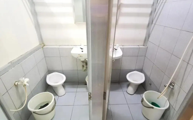 ARK Hostel City Center Manila