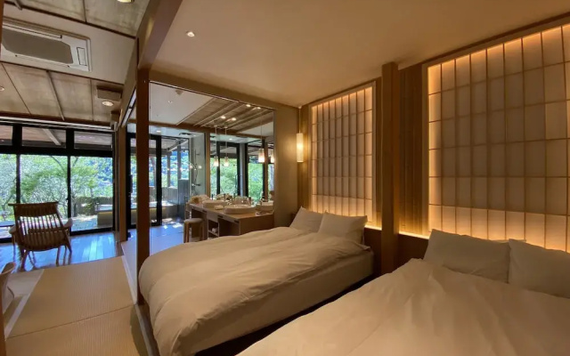 Yugawara Onsen Ashikari Ryokan