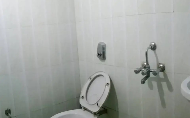 Subhash Guest House