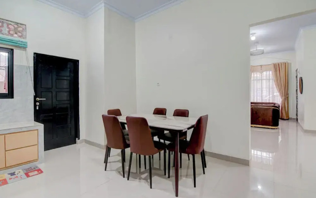 OYO 94758 Kamila House