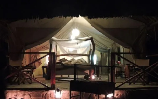 Loyk Tsavo Camp