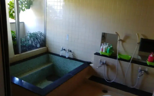 Sarasaya Ryokan