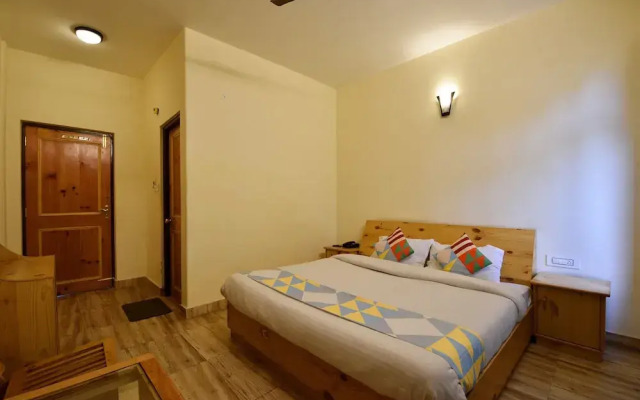 OYO 16868 Home Premium Studios Katrain, Nh3,