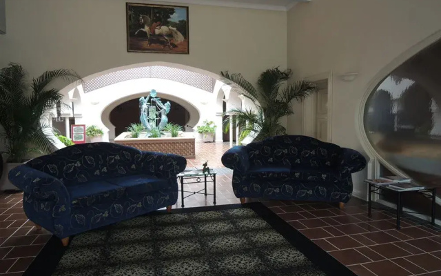 El Caballo Resort
