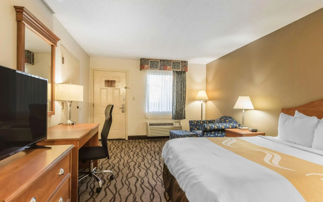 The Riverstone Hotel Charleston-Sikeston
