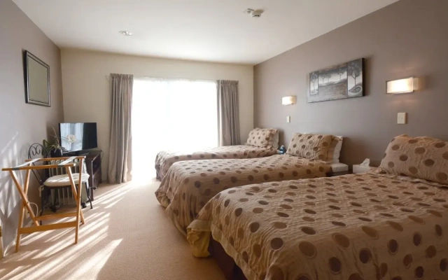 Springwaters Lodge