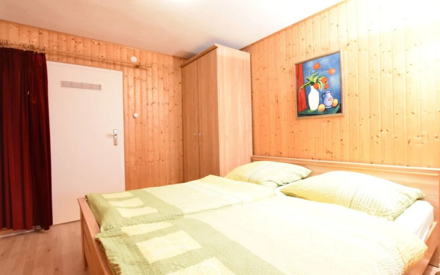 Charming Apartment in Kuhlungsborn With Parking