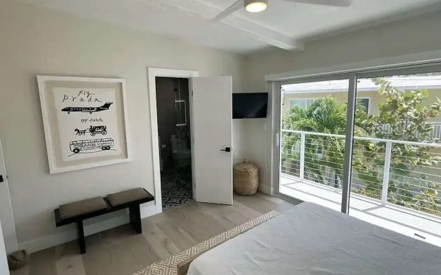 Treasure Harbor Hideaway