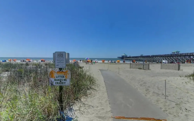 Seaside Villa 202 on Folly Beach