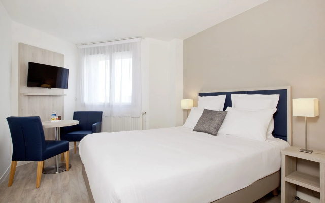 Отель Sejours & Affaires Paris Davout
