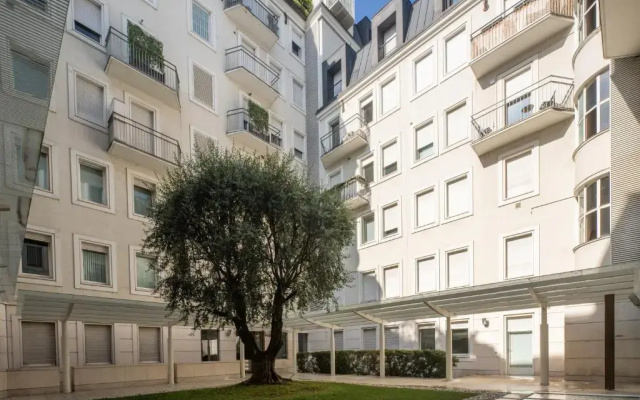 Brera Garden View Apartment R&R