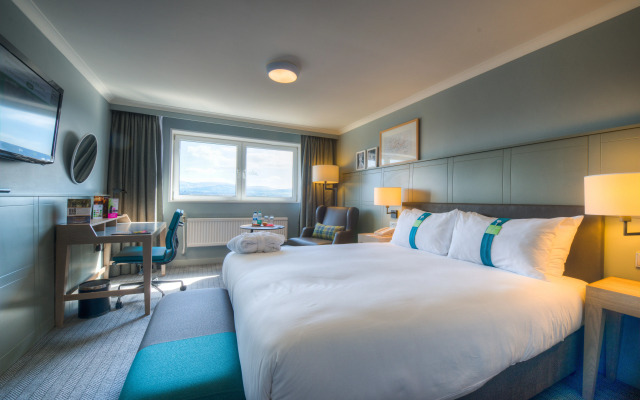 Holiday Inn Edinburgh Zoo by IHG