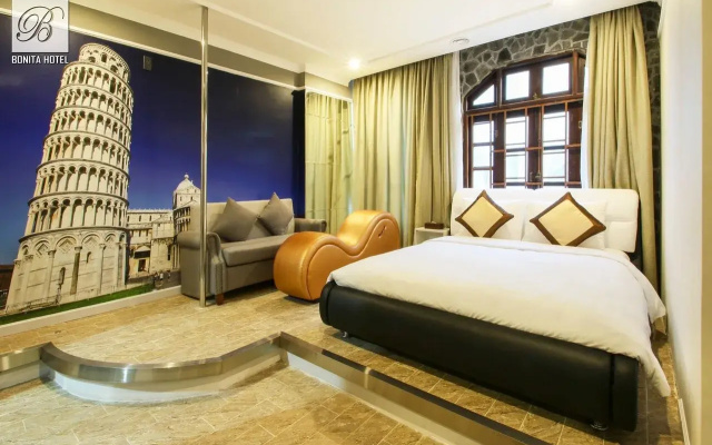 Collection O Bonita Grand Hotel