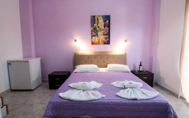 Rizos Studio Sarakiniko