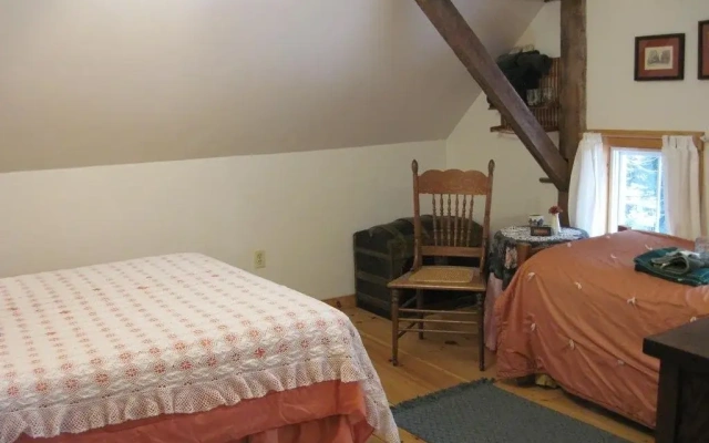 Maple House Bed & Breakfast