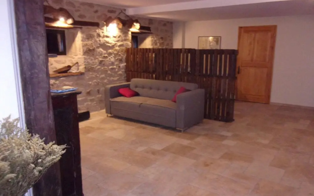 Le Cascadou Maison d'hôtes