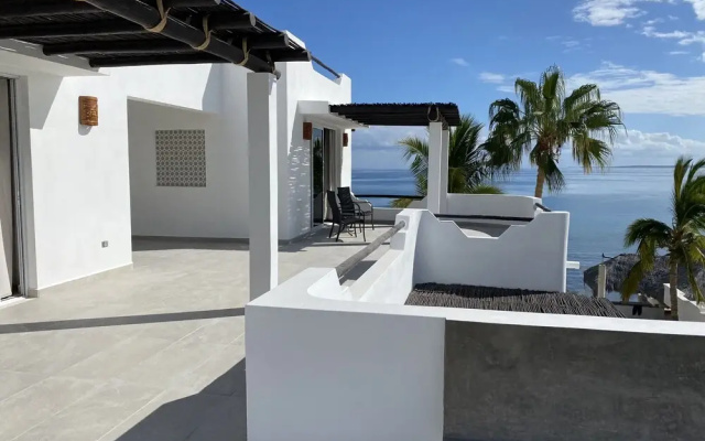 Casa Mañana