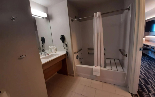 Microtel Inn & Suites by Wyndham Loveland