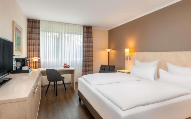 Sunday Hotel Bielefeld Standard King Room