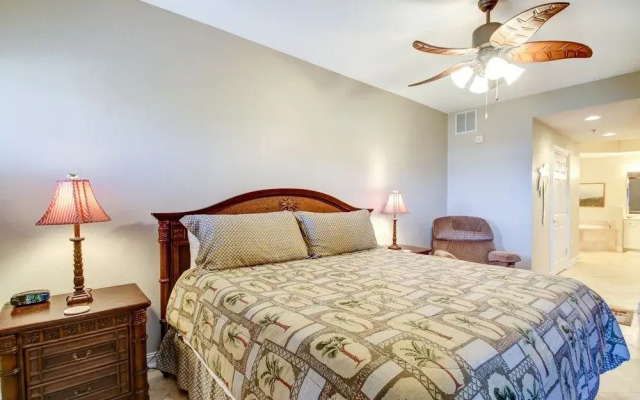 Deluxe Condo at the heart of Main Beach by RedAwning