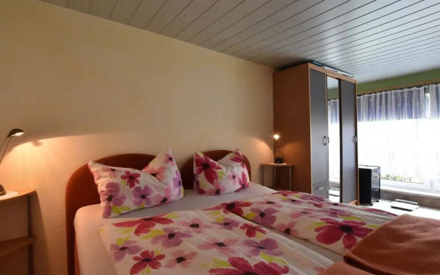 Gorgeous Holiday Home in Lutten Klein near the Sea