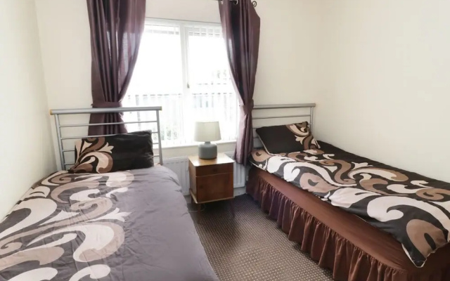 1 Hen Bont Road