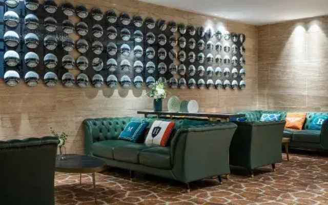 Count Garden Hotel