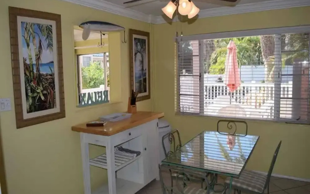 Anna Cabana Bungalow #1 by RedAwning