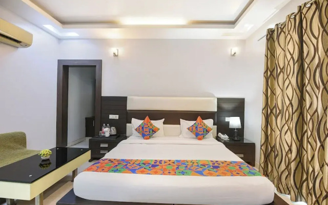 FabHotel AVF Suites - 500 Meters From UNITECH CYBER PARK