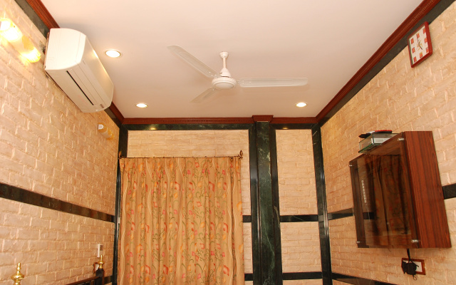 Hotel Hira